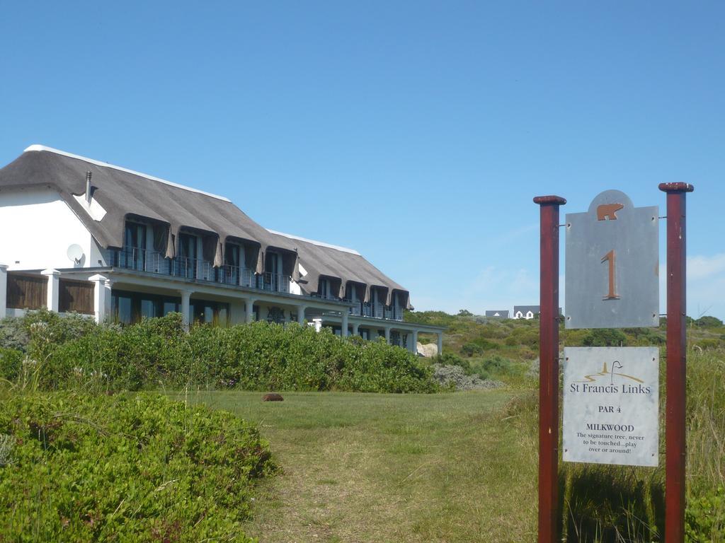 St Francis Golf Lodge セント・フランシス・ベイ エクステリア 写真